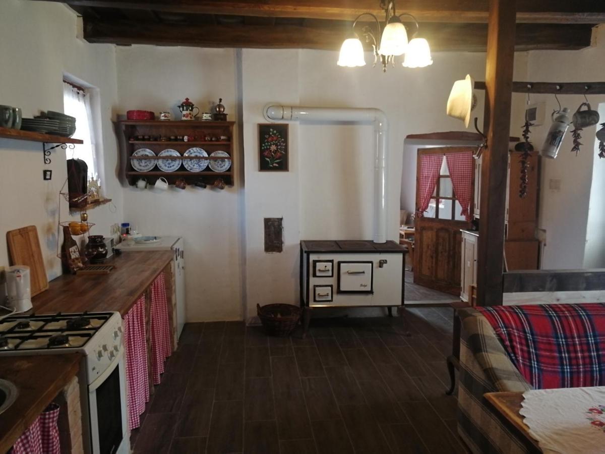 Traditionelles Bauernhaus Flieder Zalaszentgrót Exterior foto